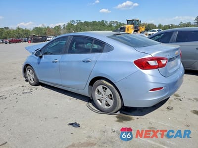 Drugie zdjęcie samochodu z przodu: 2017 CHEVROLET CRUZE LS VIN:1G1BC5SM1H7206291 - miniatura