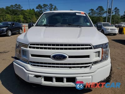 Piąte zdjęcie samochodu w środku: 2019 FORD F150 SUPER CAB VIN:1FTFX1E54KKC53328 - miniatura