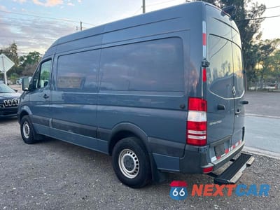 Trzecie zdjęcie samochodu z tyłu: 2018 MERCEDES-BENZ SPRINTER 2500 VIN:WD3PE7CD9JP634336 - miniatura