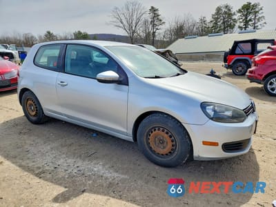 Czwarte zdjęcie samochodu z boku: 2012 VOLKSWAGEN GOLF VIN:WVWBB7AJXCW252715 - miniatura