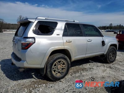 Trzecie zdjęcie samochodu z tyłu: 2015 TOYOTA 4RUNNER SR5 PREMIUM VIN:JTEZU5JR7F5092267 - miniatura