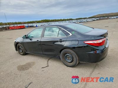Drugie zdjęcie samochodu z przodu: 2016 TOYOTA CAMRY HYBRID LE VIN:4T1BD1FK3GU198762 - miniatura