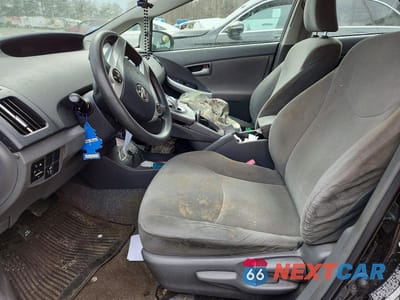 Zdjęcie 7 z 12 samochodu: 2011 TOYOTA PRIUS TWO VIN:JTDKN3DUXB1363248 - miniatura