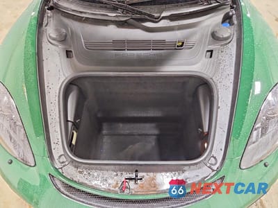 Zdjęcie 11 z 12 samochodu: 2022 PORSCHE CAYMAN GT4 VIN:WP0AC2A87NS275579 - miniatura