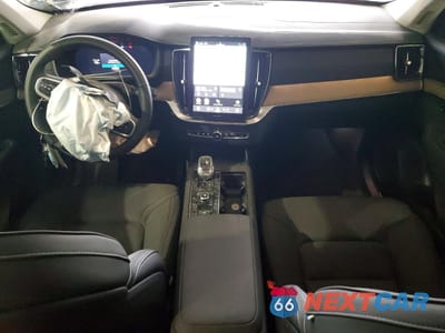 Zdjęcie 8 z 13 samochodu: 2025 VOLVO XC90 PLUS VIN:YV4062PB1S1366853 - miniatura