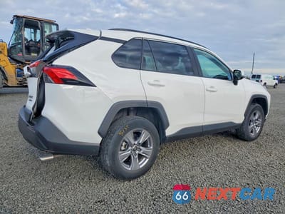 Trzecie zdjęcie samochodu z tyłu: 2022 TOYOTA RAV4 XLE VIN:2T3P1RFV2NW268294 - miniatura