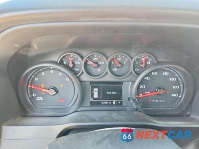 Zdjęcie 9 z 11 samochodu: 2022 CHEVROLET SILVERADO HD UTILITY / SERVICE TRUCK VIN:1GB3WRE74NF217050 - miniatura