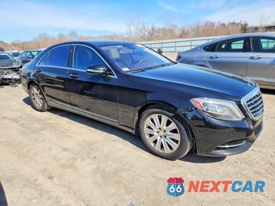 Czwarte zdjęcie samochodu z boku: 2014 MERCEDES-BENZ S 550 4MATIC VIN:WDDUG8FB5EA029473 - miniatura