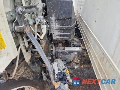 Zdjęcie 12 z 13 samochodu: 2022 ISUZU NRR BOX TRUCK VIN:54DE5W1LXNSR03069 - miniatura