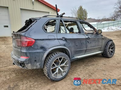 Trzecie zdjęcie samochodu z tyłu: 2012 BMW X5 XDRIVE35D VIN:5UXZW0C51CL669120 - miniatura