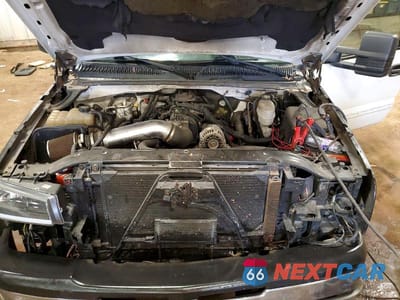 Zdjęcie 11 z 12 samochodu: 2003 GMC NEW SIERRA K2500 VIN:1GTGK29U23Z221724 - miniatura