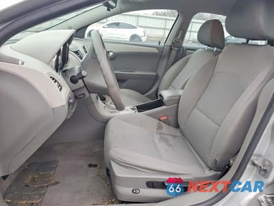 Zdjęcie 7 z 11 samochodu: 2012 CHEVROLET MALIBU LS VIN:1G1ZB5E09CF184078 - miniatura