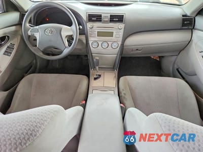 Zdjęcie 8 z 11 samochodu: 2011 TOYOTA CAMRY LE VIN:4T4BF3EK7BR185504 - miniatura