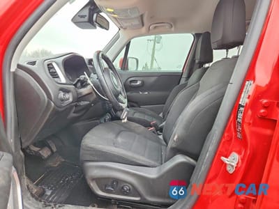 Zdjęcie 7 z 14 samochodu: 2019 JEEP RENEGADE LATITUDE VIN:ZACNJBBB1KPK50290 - miniatura