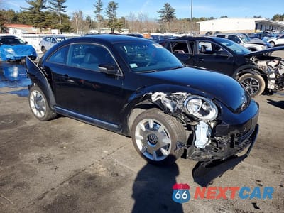 Czwarte zdjęcie samochodu z boku: 2013 VOLKSWAGEN BEETLE VIN:3VWJP7AT2DM661594 - miniatura