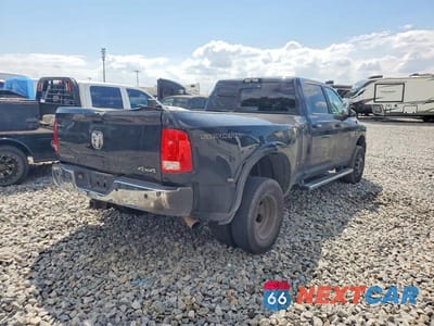 Czwarte zdjęcie samochodu z boku: 2018 RAM 3500 SLT VIN:3C63RRHL6JG401224 - miniatura