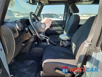 Zdjęcie 7 z 12 samochodu: 2015 JEEP WRANGLER SPORT VIN:1C4GJWAG1FL663207 - miniatura