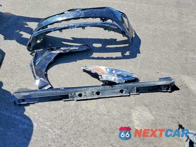 Zdjęcie 12 z 12 samochodu: 2020 TOYOTA PRIUS XLE VIN:JTDKARFU9L3112240 - miniatura