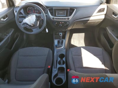 Zdjęcie 8 z 13 samochodu: 2018 HYUNDAI ACCENT SE VIN:3KPC24A30JE012939 - miniatura