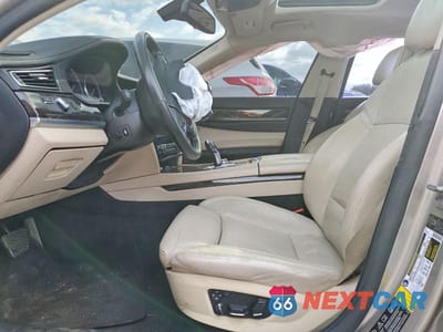 Zdjęcie 7 z 12 samochodu: 2010 BMW 750 LI XDRIVE VIN:WBAKC8C5XAC430220 - miniatura