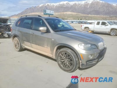 Czwarte zdjęcie samochodu z boku: 2009 BMW X5 XDRIVE35D VIN:5UXFF03579LJ98344 - miniatura