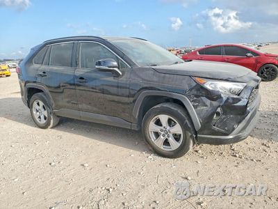 Czwarte zdjęcie samochodu z boku: 2021 TOYOTA RAV4 XLE VIN:2T3W1RFV1MW107395 - miniatura