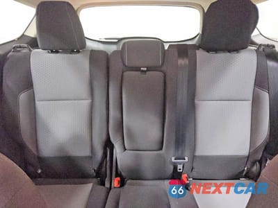 Zdjęcie 10 z 12 samochodu: 2018 FORD ESCAPE SE VIN:1FMCU9GD8JUC66340 - miniatura