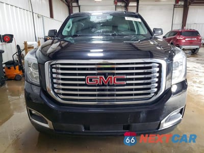 Piąte zdjęcie samochodu w środku: 2018 GMC YUKON XL K1500 SLT VIN:1GKS2GKC3JR158773 - miniatura