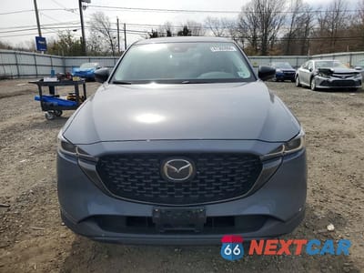 Piąte zdjęcie samochodu w środku: 2023 MAZDA CX-5 PREFERRED VIN:JM3KFBCM9P0118826 - miniatura