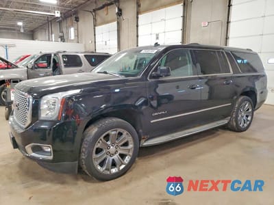 2015 GMC YUKON XL DENALI 1GKS2JKJ2FR294833 - główne zdjęcie licytacji z USA - miniatura