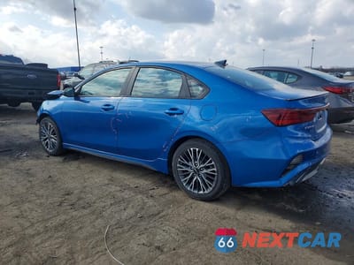 Drugie zdjęcie samochodu z przodu: 2023 KIA FORTE GT-LINE VIN:3KPF54AD8PE611738 - miniatura