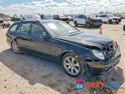 Czwarte zdjęcie samochodu z boku: 2009 MERCEDES-BENZ E 350 4MATIC VIN:WDBUH87X69B444723 - miniatura