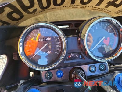 Zdjęcie 7 z 9 samochodu: 2000 KAWASAKI ZR1100 VIN:JKAZRBC11YA033635 - miniatura