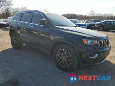 Czwarte zdjęcie samochodu z boku: 2018 JEEP GRAND CHEROKEE LIMITED VIN:1C4RJFBG7JC425555 - miniatura