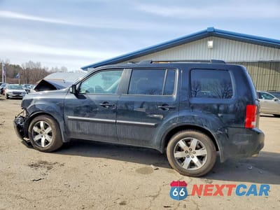 Drugie zdjęcie samochodu z przodu: 2015 HONDA PILOT TOURING VIN:5FNYF4H92FB018120 - miniatura