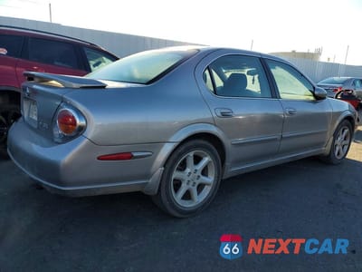 Trzecie zdjęcie samochodu z tyłu: 2002 NISS MAXIMA VIN:JN1DA31D82T450940 - miniatura