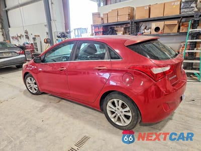 Drugie zdjęcie samochodu z przodu: 2014 HYUNDAI ELANTRA GT BASE VIN:KMHD35LH8EU210090 - miniatura