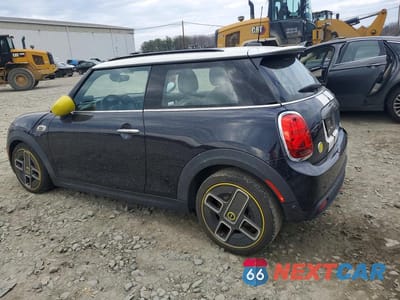 Drugie zdjęcie samochodu z przodu: 2021 MINI COOPER SE VIN:WMWXP3C01M2N88442 - miniatura