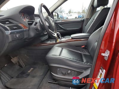 Zdjęcie 7 z 11 samochodu: 2013 BMW X5 XDRIVE35I VIN:5UXZV4C59D0E01187 - miniatura