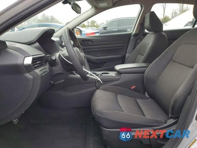 Zdjęcie 7 z 11 samochodu: 2024 NISSAN ALTIMA 2.5 S VIN:1N4BL4BV4RN404800 - miniatura