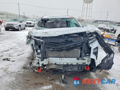 Piąte zdjęcie samochodu w środku: 2026 CHEVROLET TRAVERSE Z71 VIN:1GNEVJKS0TJ135044 - miniatura