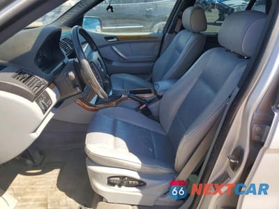 Zdjęcie 7 z 13 samochodu: 2000 BMW X5 4.4I VIN:WBAFB3342YLH01265 - miniatura