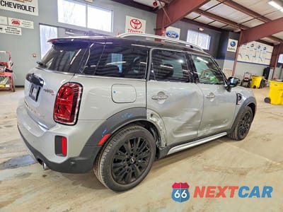Trzecie zdjęcie samochodu z tyłu: 2024 MINI COOPER S COUNTRYMAN ALL4 VIN:WMZ83BR06R3R47726 - miniatura