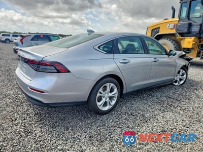 Trzecie zdjęcie samochodu z tyłu: 2025 HONDA ACCORD LX VIN:1HGCY1F26SA088636 - miniatura