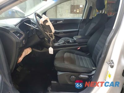 Zdjęcie 7 z 13 samochodu: 2016 FORD EDGE SE VIN:2FMPK4G90GBB69945 - miniatura