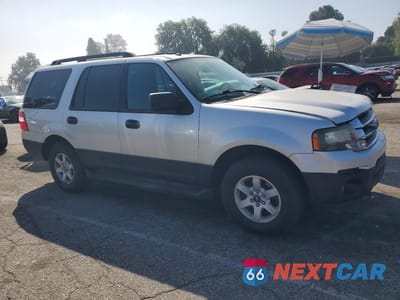 Czwarte zdjęcie samochodu z boku: 2016 FORD EXPEDITION XL VIN:1FMJU1GT7GEF50819 - miniatura