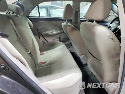 Zdjęcie 10 z 12 samochodu: 2013 TOYOTA COROLLA LE VIN:2T1BU4EE8DC039441 - miniatura