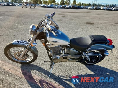 Trzecie zdjęcie samochodu z tyłu: 2011 SUZUKI LS650 VIN:JS1NP41A5B2101388 - miniatura