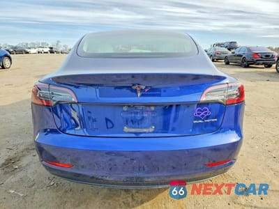 Zdjęcie 6 z 11 samochodu: 2018 TESLA MODEL 3 VIN:5YJ3E1EB5JF096502 - miniatura
