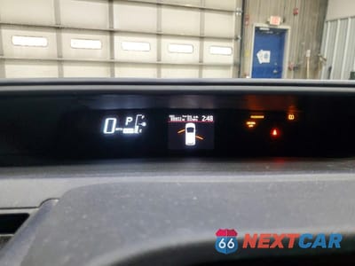 Zdjęcie 9 z 12 samochodu: 2016 TOYOTA PRIUS C ONE VIN:JTDKDTB30G1117992 - miniatura